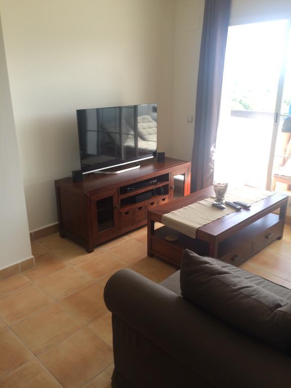 Appartement Las Terrazas De Alcaidesa Εξωτερικό φωτογραφία